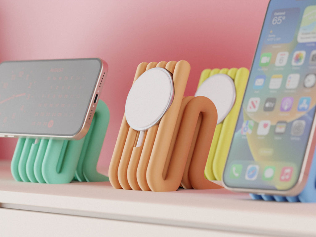 iPhone Charging Stand. MagSafe Charging Dock